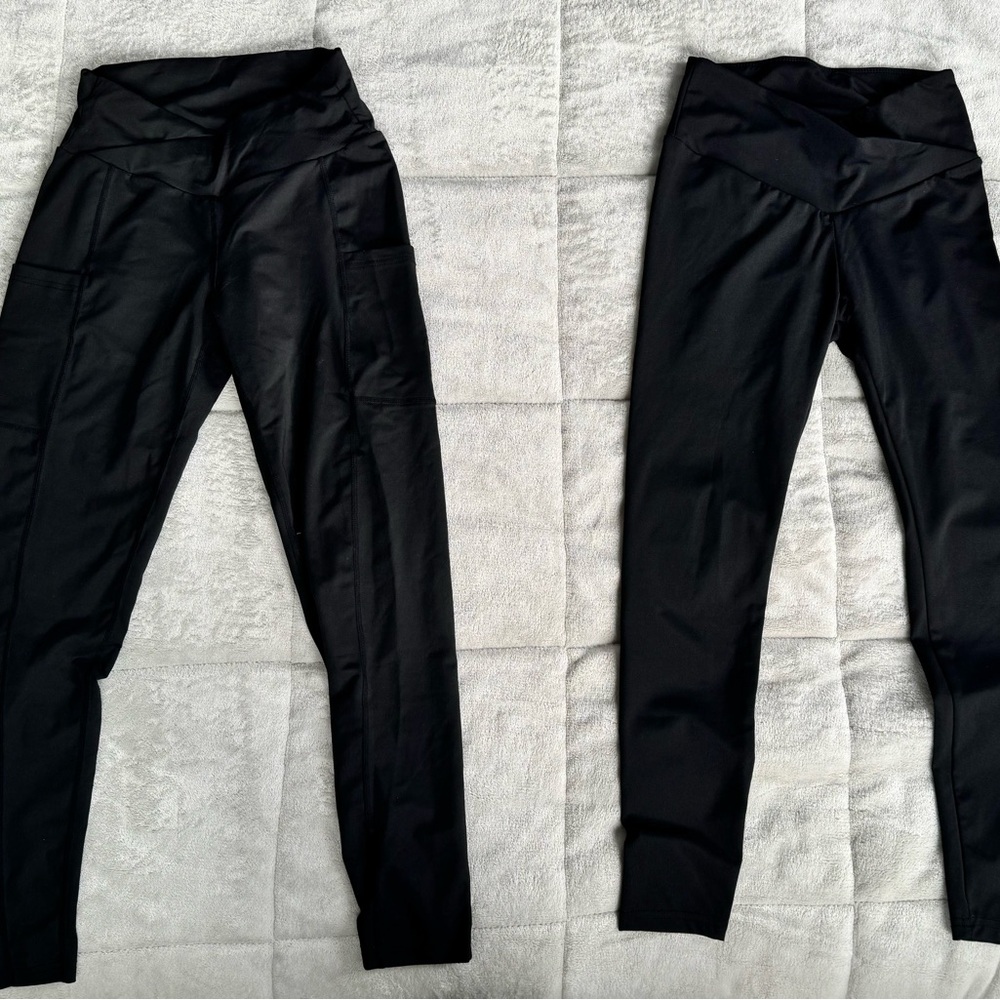 ⚠️2 Black High-Waisted Leggings⚠️
